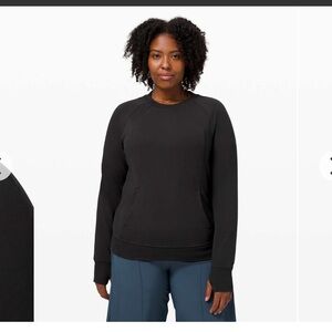 Lululemon Scuba Crew
Black